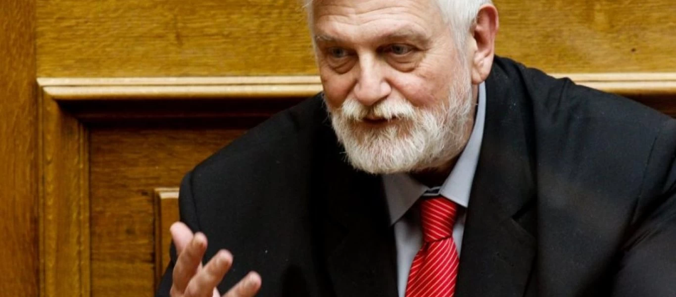 Επίθεση του Ρουβίκωνα στον γραφείο του Γ.Λοβέρδου: «Δεν τρομάζουμε»